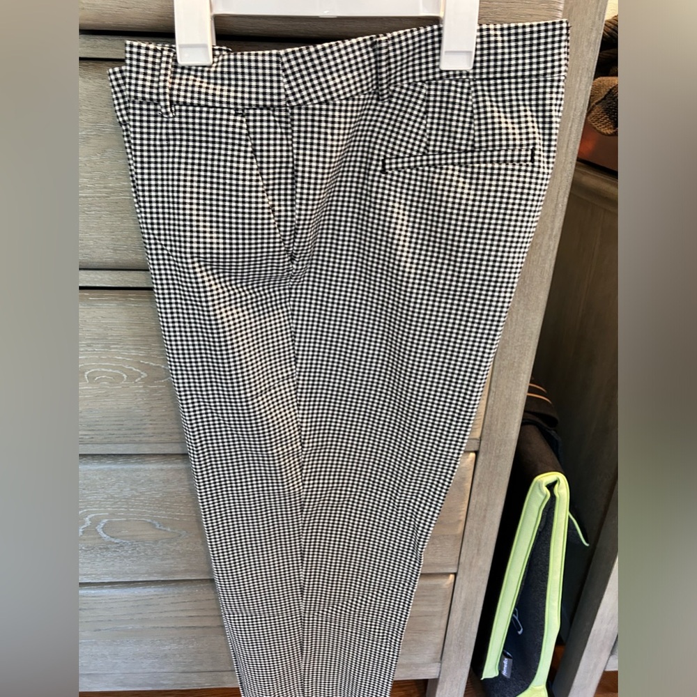 LOFT Riviera Slim straight leg black gingham slacks - size 16, ankle length